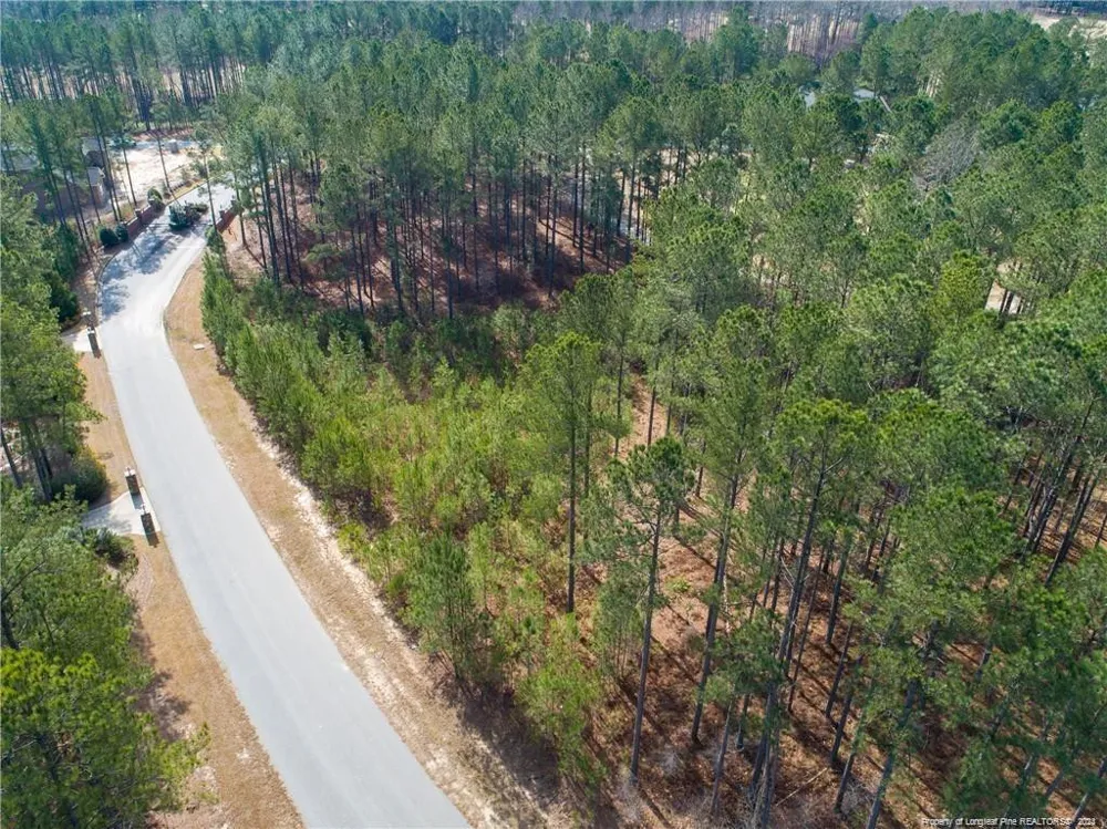 125 Broadlake (647) Lane Spring Lake, NC 28390