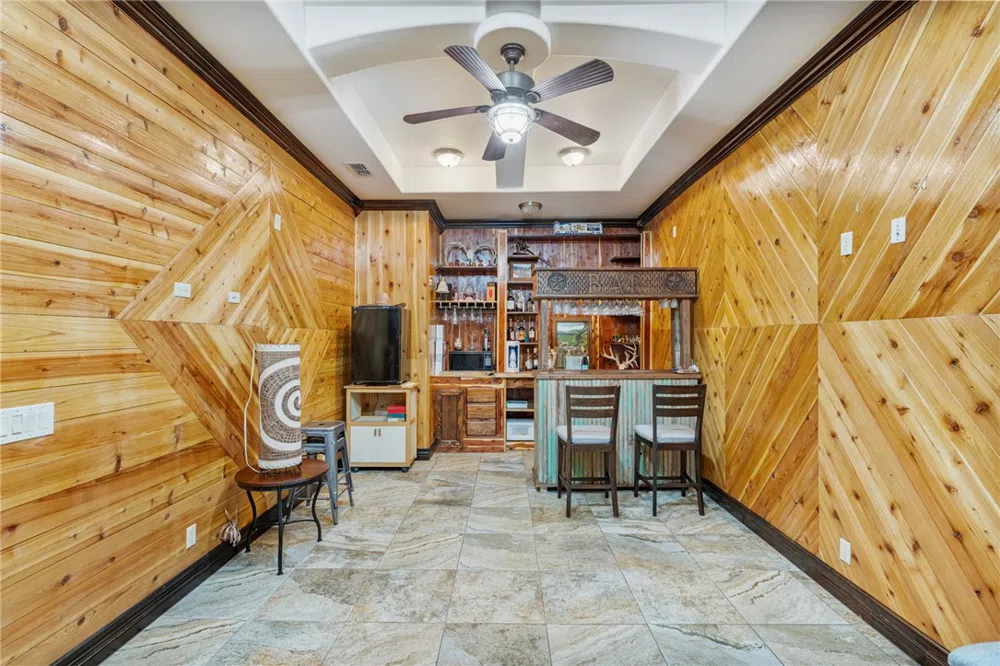 1058 S Smith Avenue Hebbronville, TX 78361