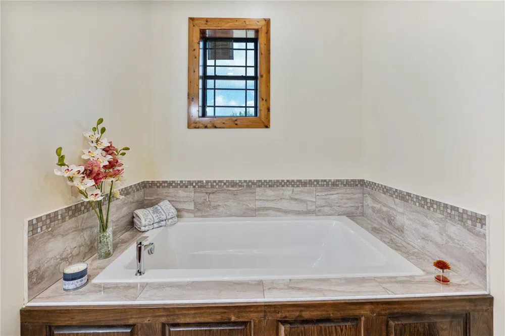1058 S Smith Avenue Hebbronville, TX 78361
