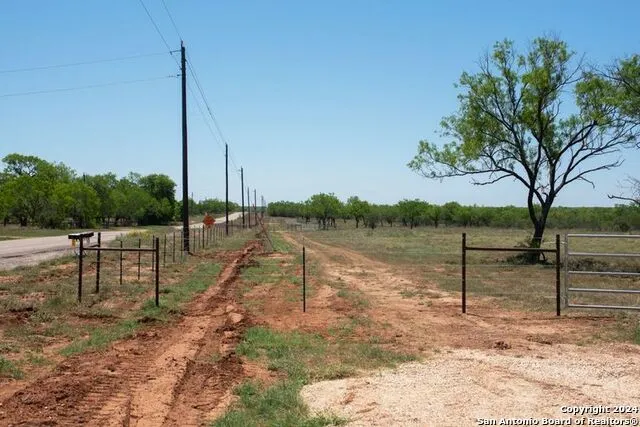 TRACT 6 FM 1332 Jourdanton, TX 78026