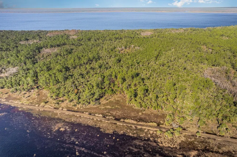 LAKE HARNEY WOODS BOULEVARD Osteen, FL 32764