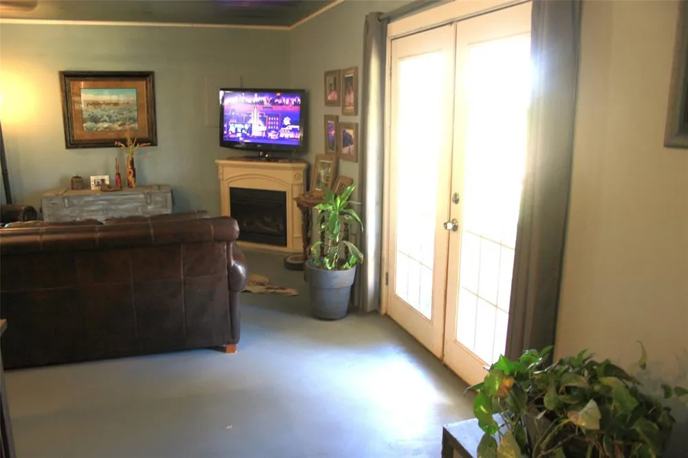 191 County Road 358 Richland Springs, TX 76871