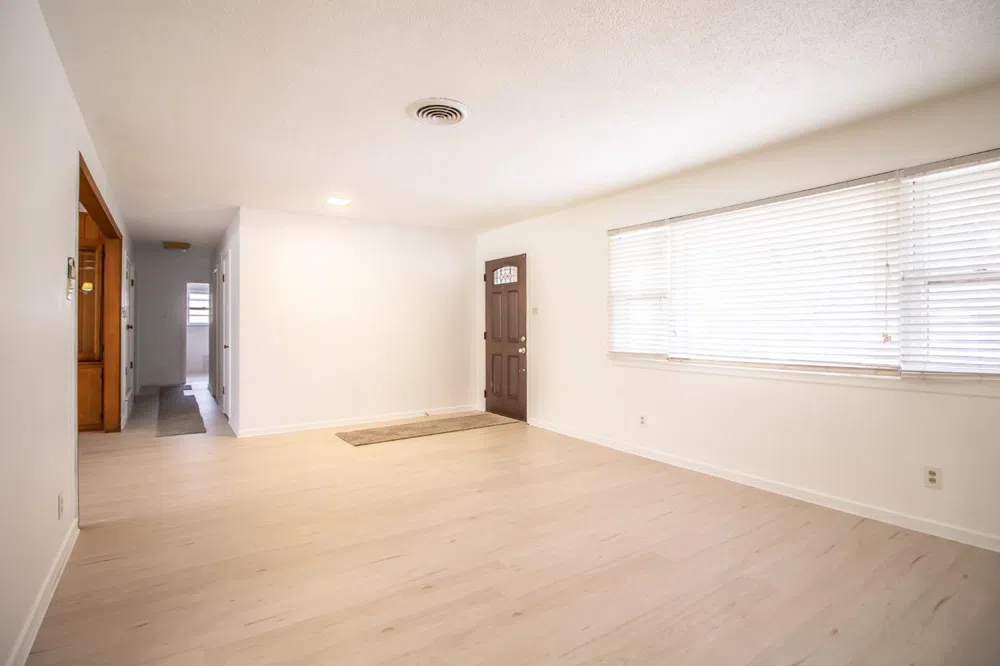 820 S 20th Street Slaton, TX 79364