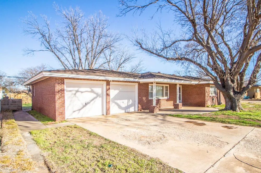 820 S 20th Street Slaton, TX 79364