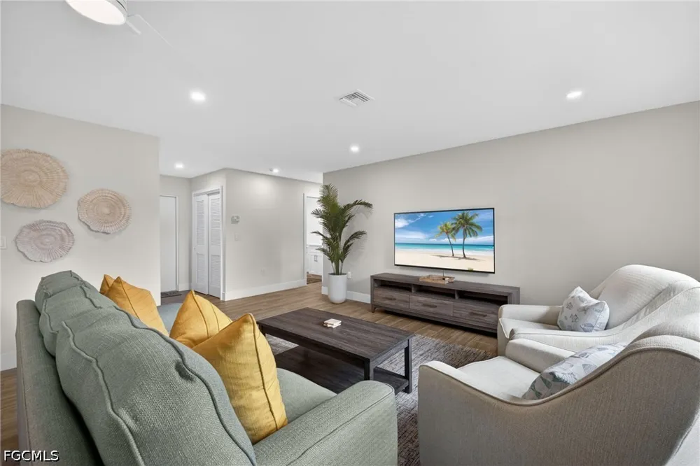 Sea Bell Road #F111 Sanibel, FL 33957
