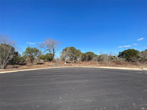 7 Sawtooth Drive