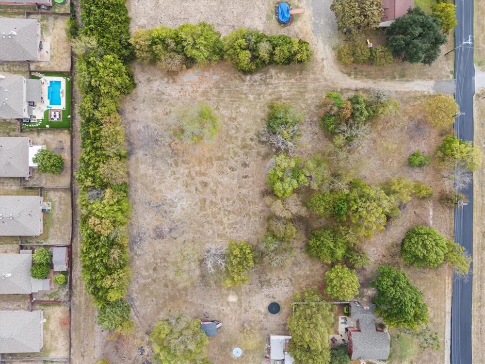 E Cherry Tree Lane Fate, TX 75087