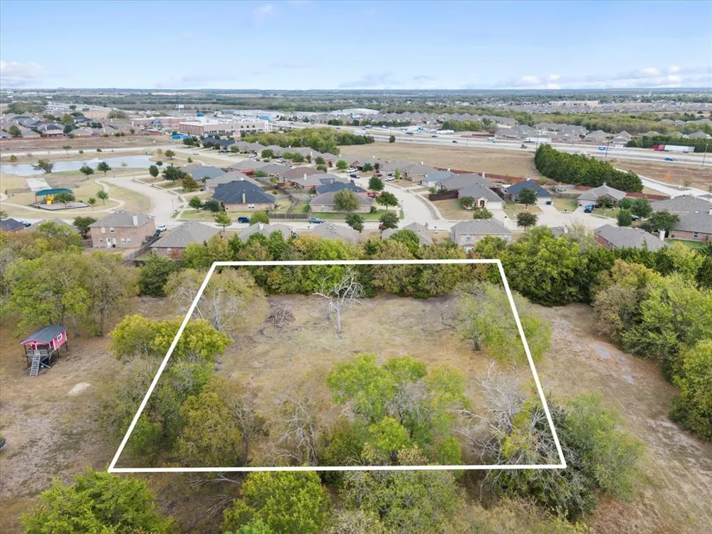 E Cherry Tree Lane Fate, TX 75087