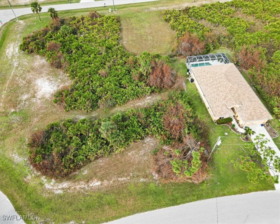 Albatross Road Rotonda West, FL 33947