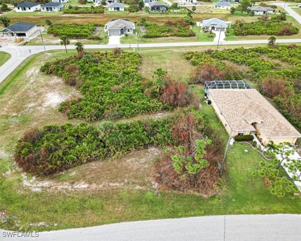 Albatross Road Rotonda West, FL 33947