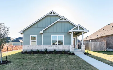 217 Everglades Drive