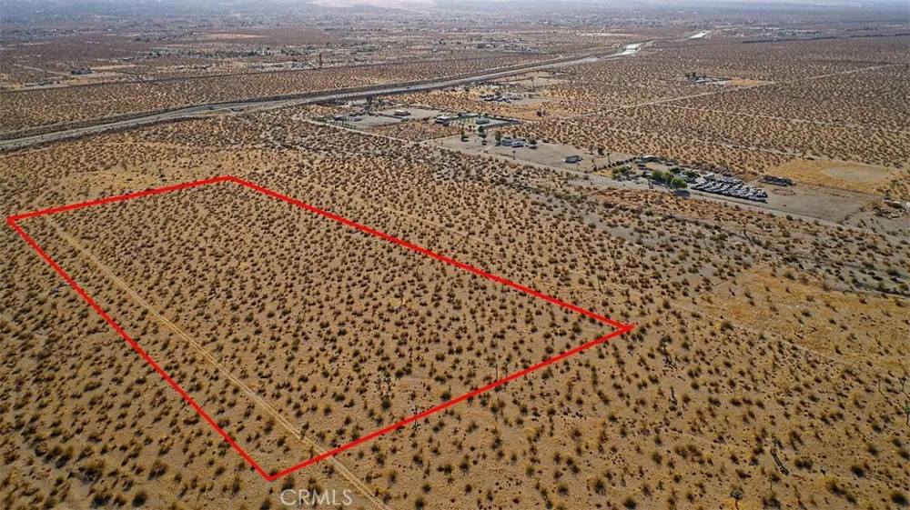 -Dos Palmas Rd. Pinon Hills, CA 92372