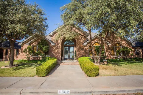 302 Tiger Street