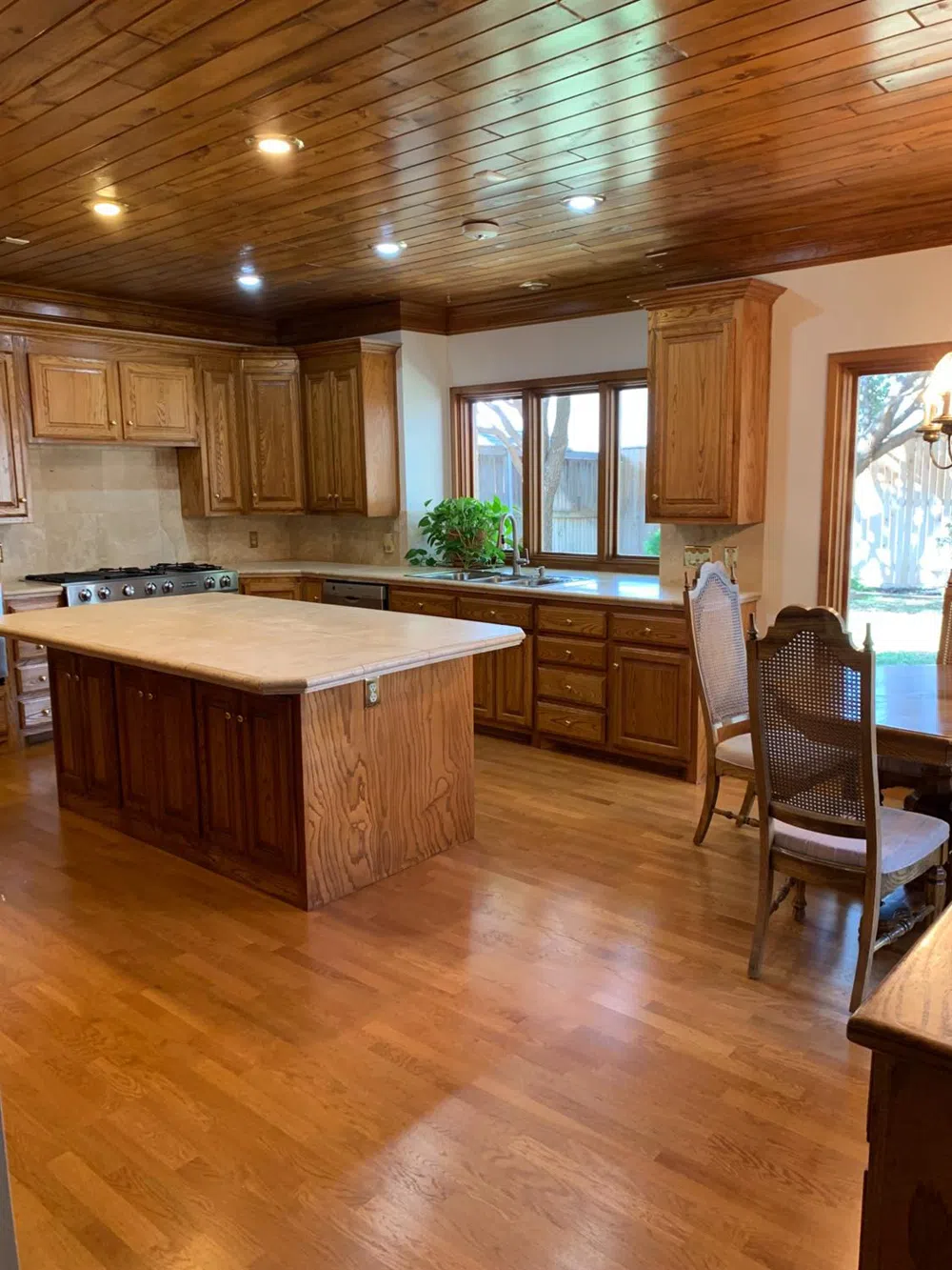 302 Tiger Street Wolfforth, TX 79382