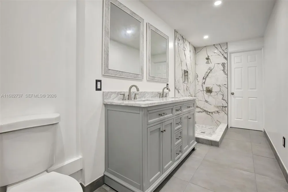 4381 SW 51st St Dania Beach, FL 33314