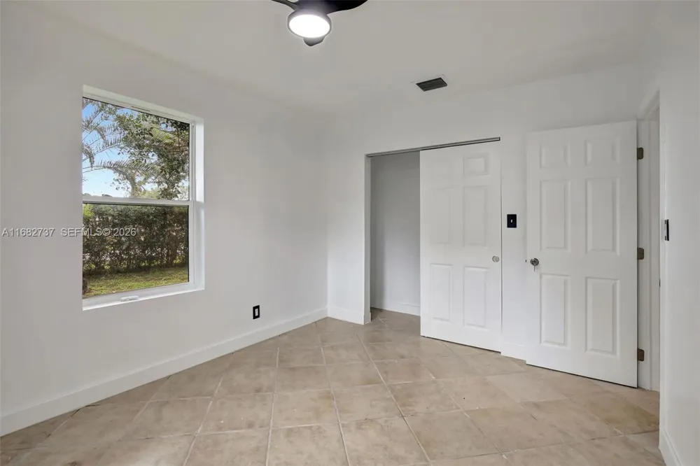 4381 SW 51st St Dania Beach, FL 33314