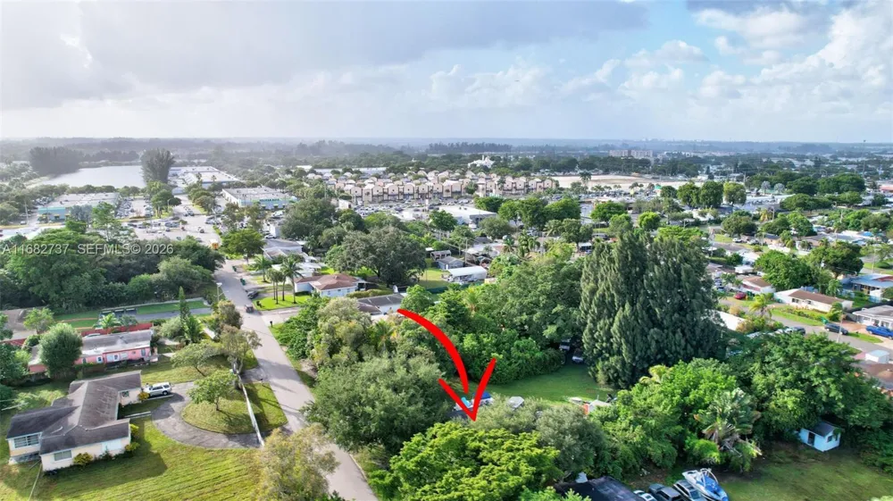 4381 SW 51st St Dania Beach, FL 33314