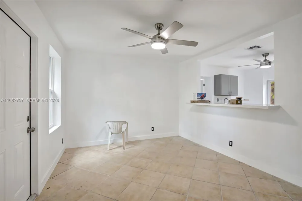 4381 SW 51st St Dania Beach, FL 33314