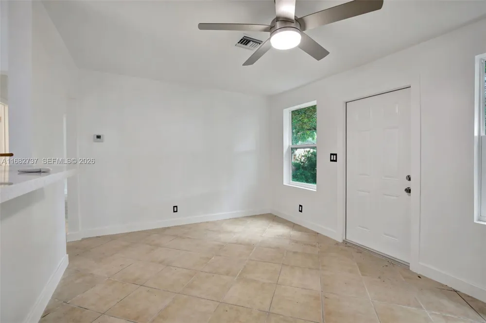 4381 SW 51st St Dania Beach, FL 33314