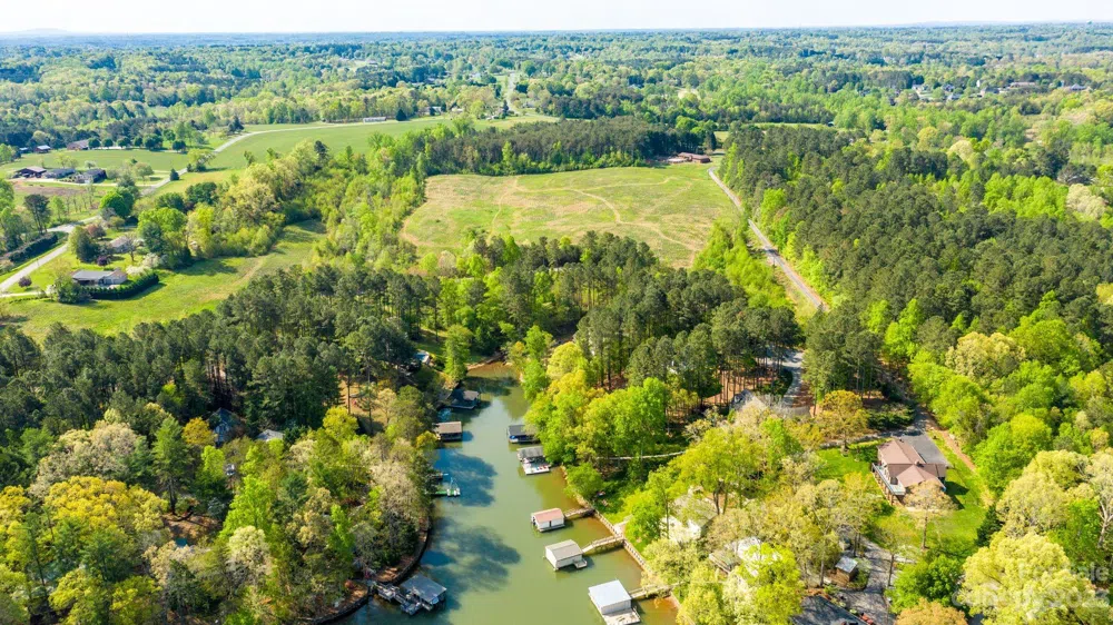 1341 Misty Lane #9 Hickory, NC 28601