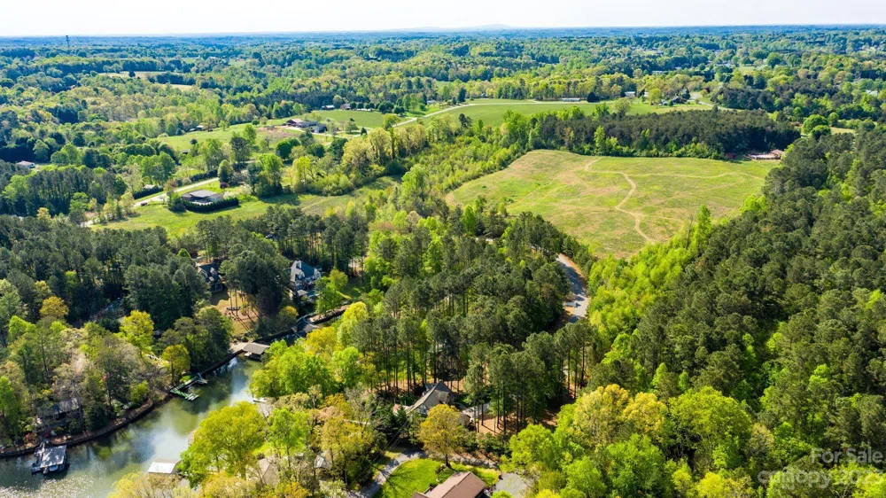 1285 Misty Lane #6 Hickory, NC 28601
