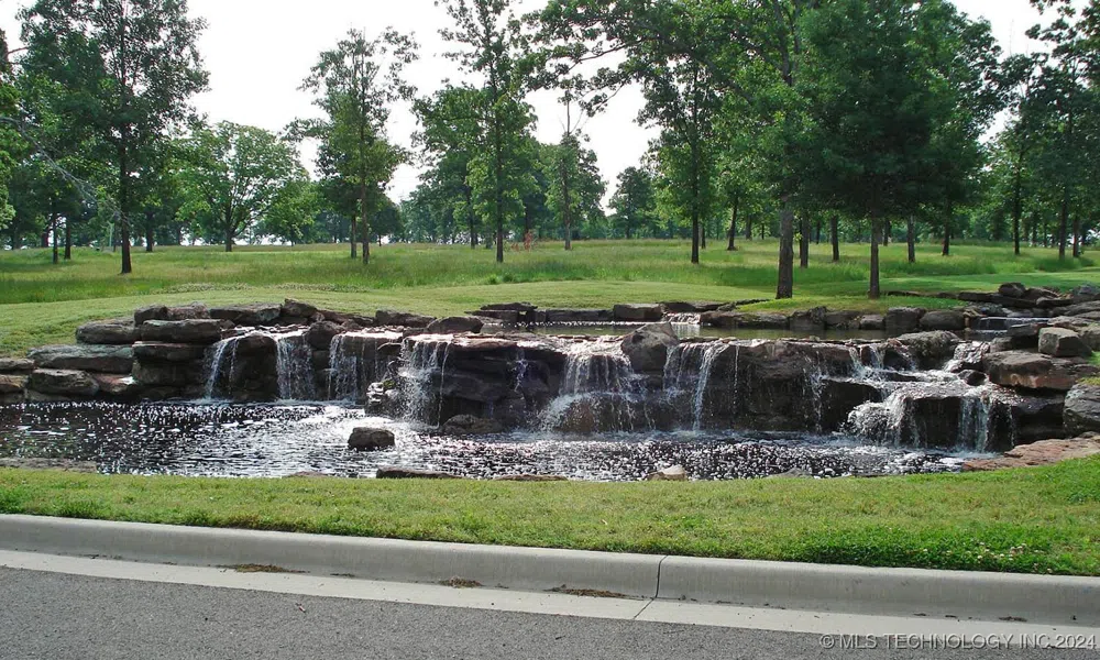 1242 Watercolor Drive Tahlequah, OK 74464