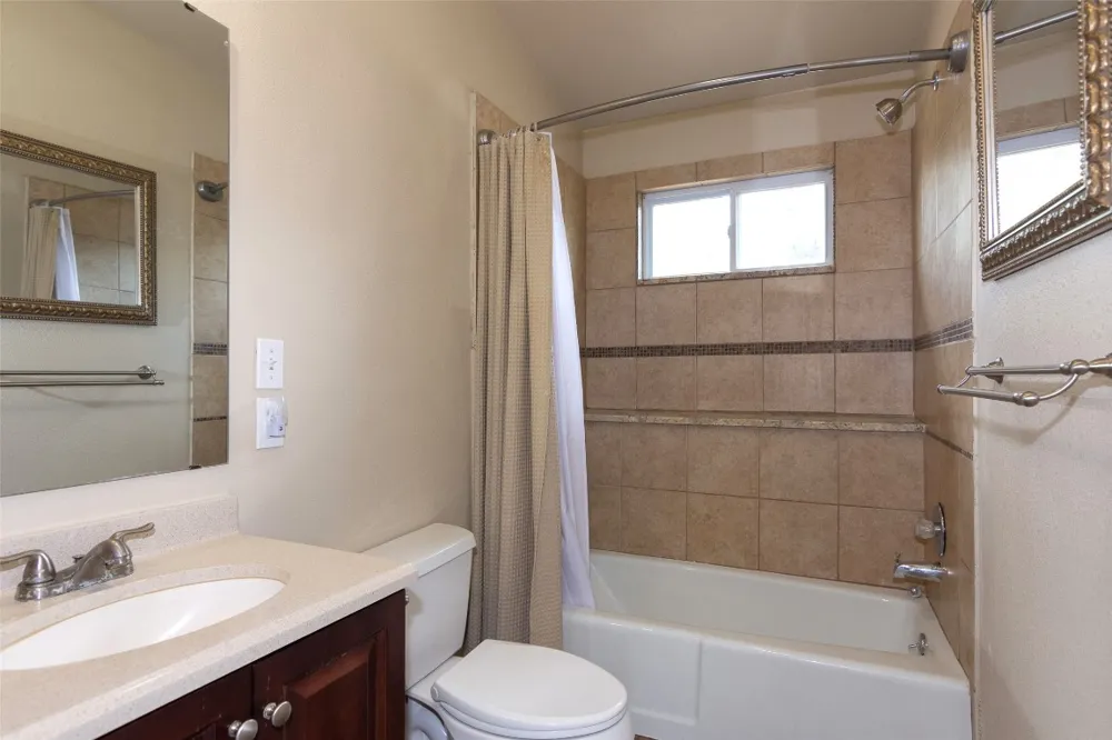 30303 Ranch Road 12 Dripping Springs, TX 78620