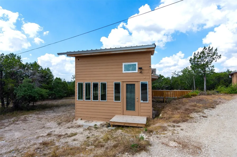 30303 Ranch Road 12 Dripping Springs, TX 78620