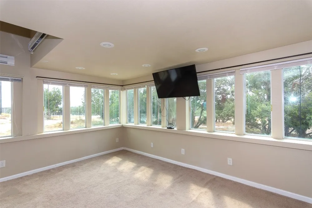 30303 Ranch Road 12 Dripping Springs, TX 78620