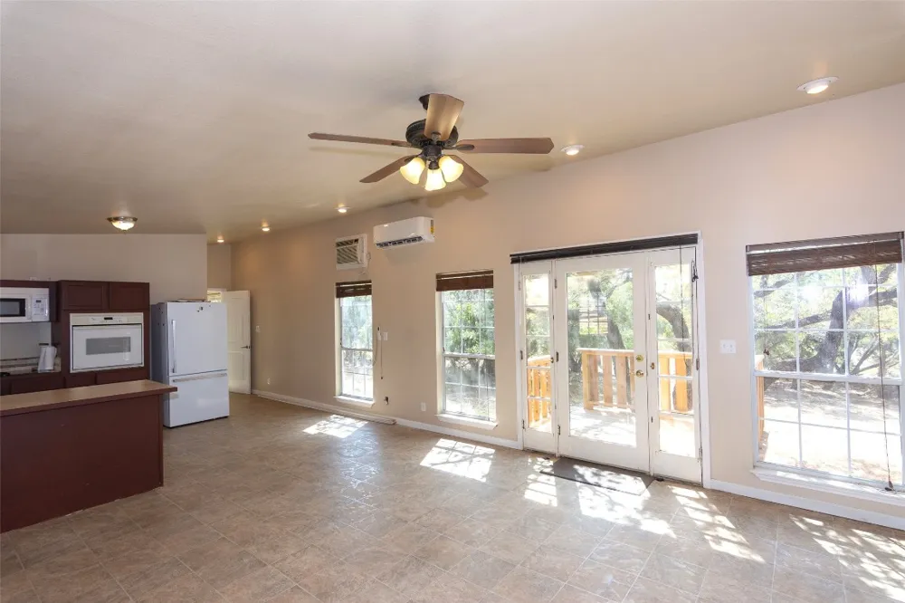 30303 Ranch Road 12 Dripping Springs, TX 78620