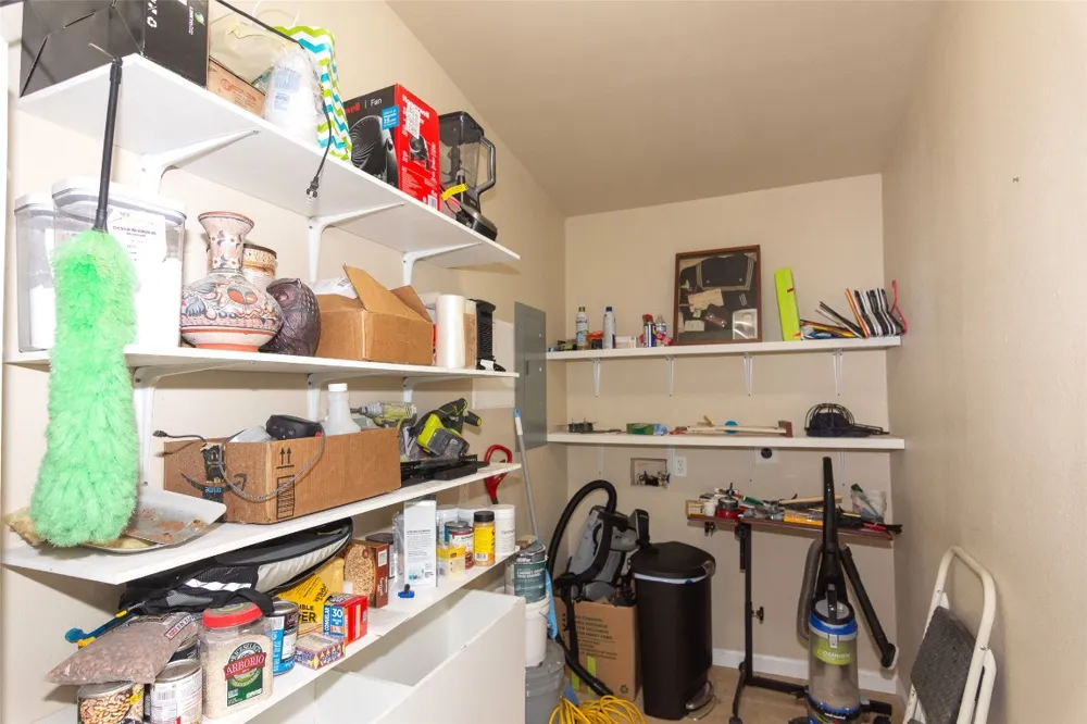 30303 Ranch Road 12 Dripping Springs, TX 78620