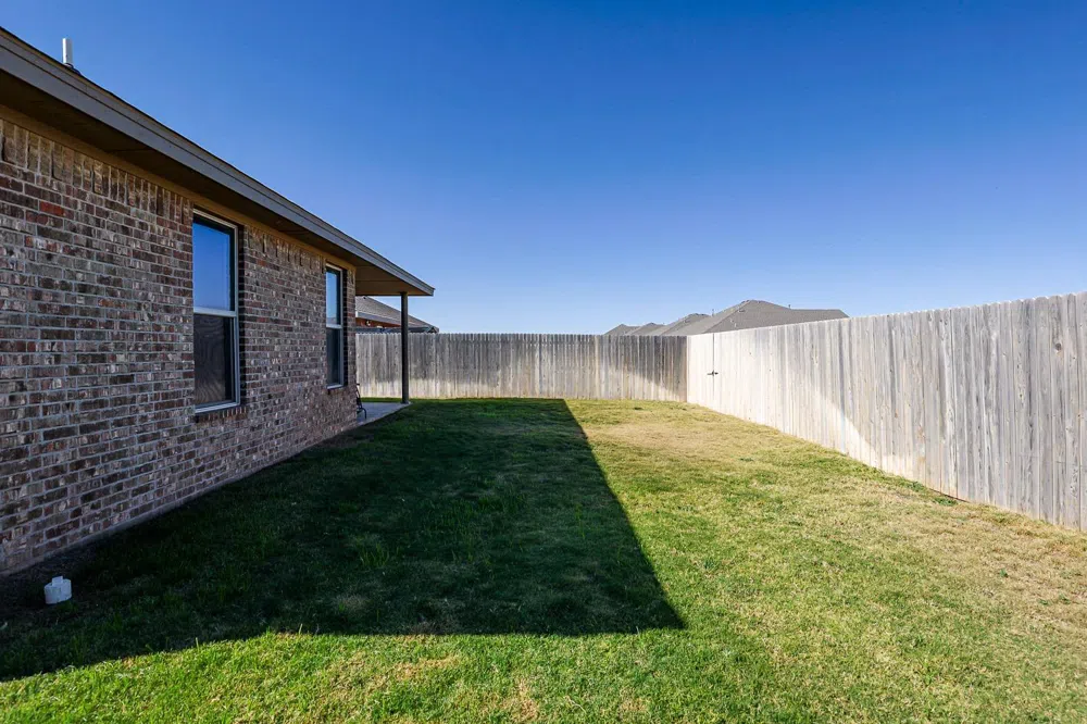 1411 14th Street Shallowater, TX 79363