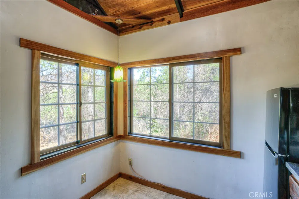 110 Black Bear Road Berry Creek, CA 95916