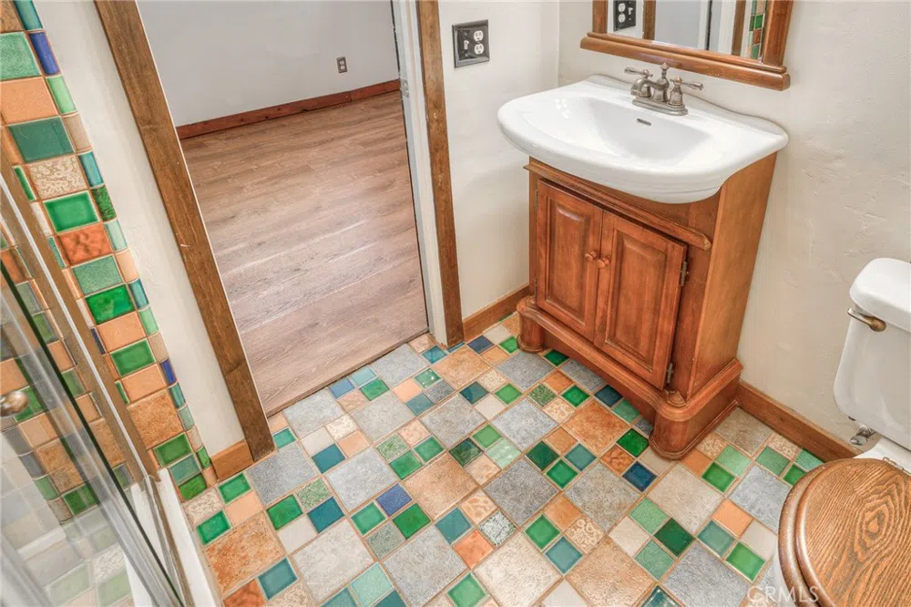 110 Black Bear Road Berry Creek, CA 95916