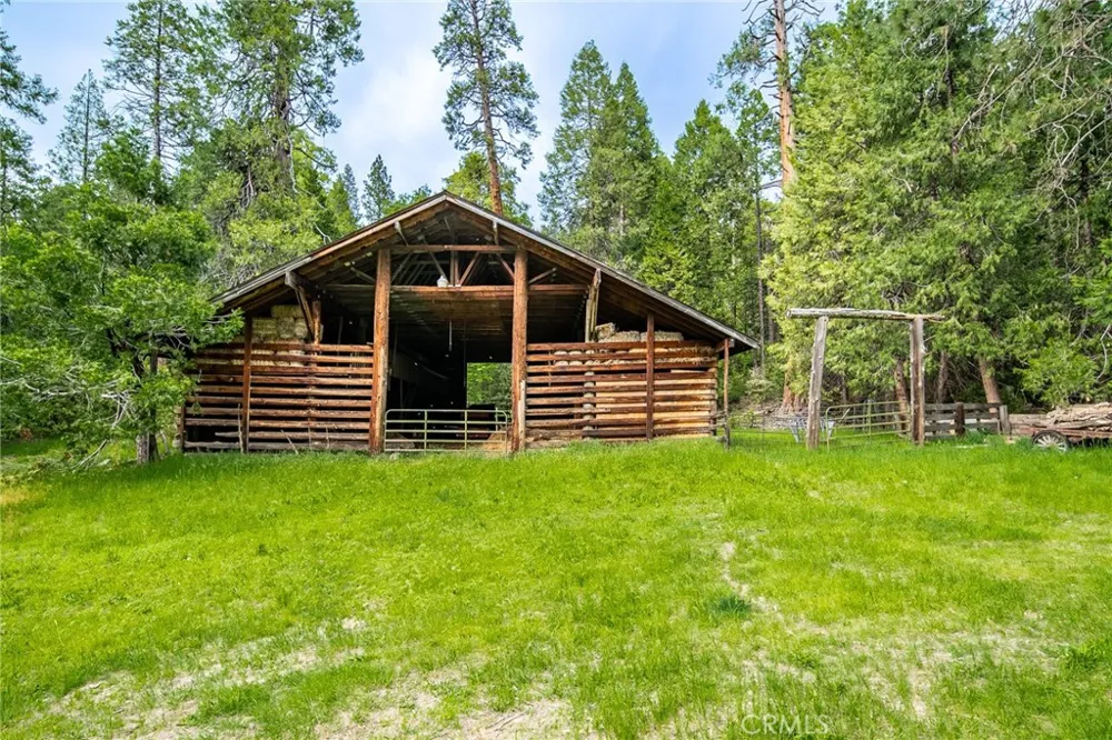 5657 Worman Road Ahwahnee, CA 93601