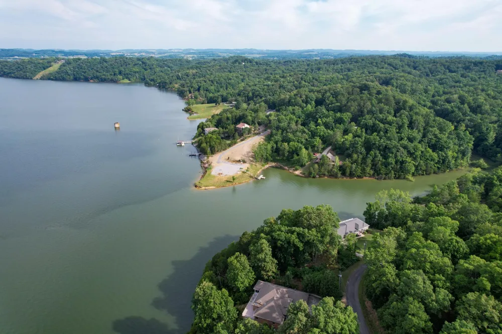 1147 Lakefront Place Baneberry, TN 37890