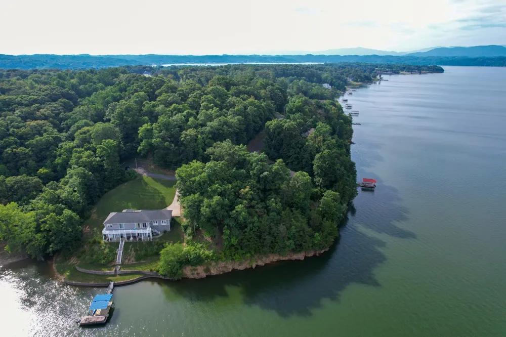 1147 Lakefront Place Baneberry, TN 37890