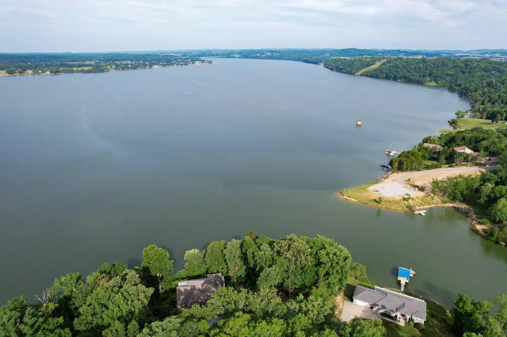 1147 Lakefront Place Baneberry, TN 37890
