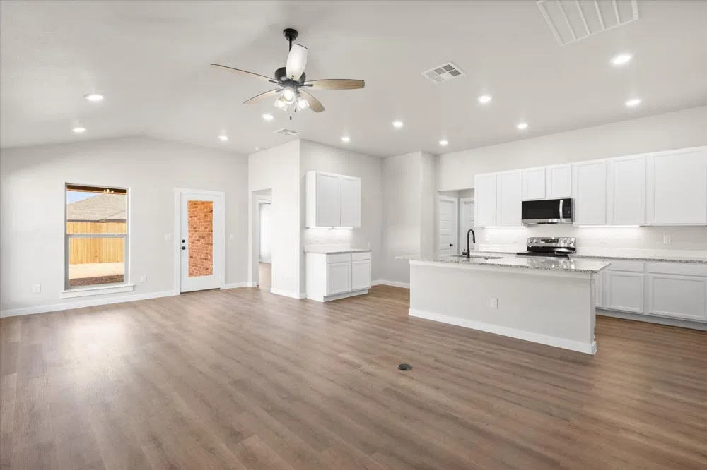 2912 Corpus Avenue Wolfforth, TX 79382