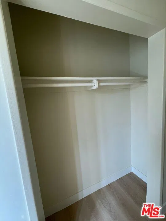 571 Fairview Avenue #17 Los Angeles, CA 90033
