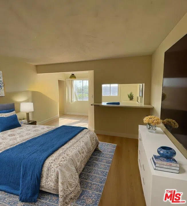 571 Fairview Avenue #17 Los Angeles, CA 90033