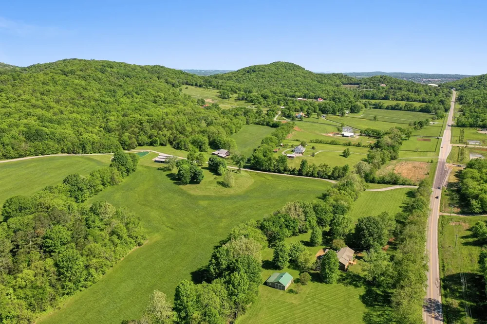 7631 Nolensville Rd Nolensville, TN 37135