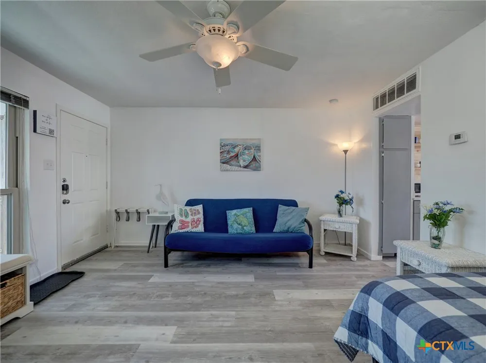 14898 Granada Drive #11 Corpus Christi, TX 78418