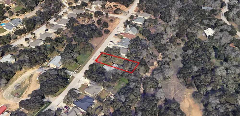 1223 Lavaca Canyon Lake, TX 78133