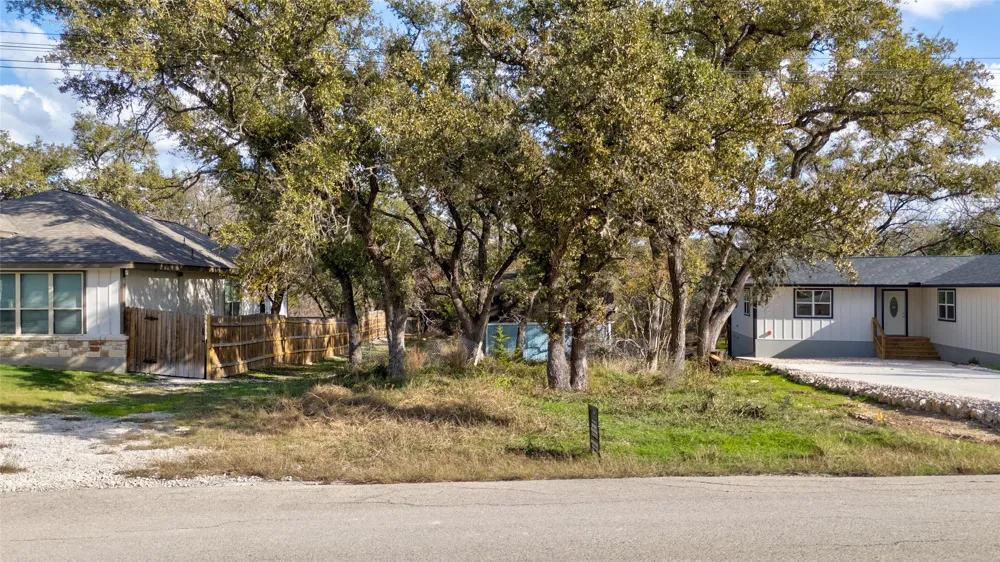 1223 Lavaca Canyon Lake, TX 78133