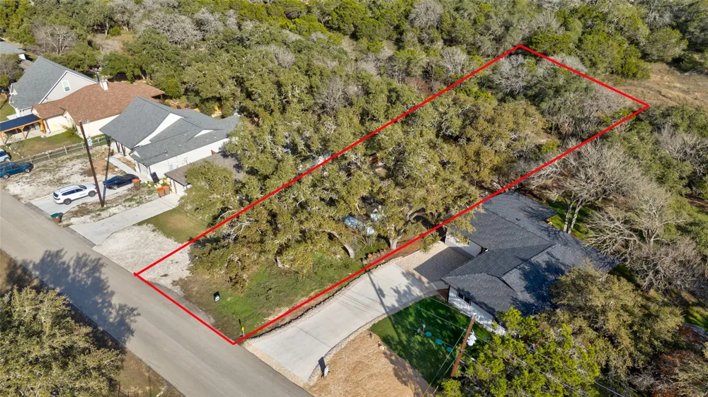 1223 Lavaca Canyon Lake, TX 78133