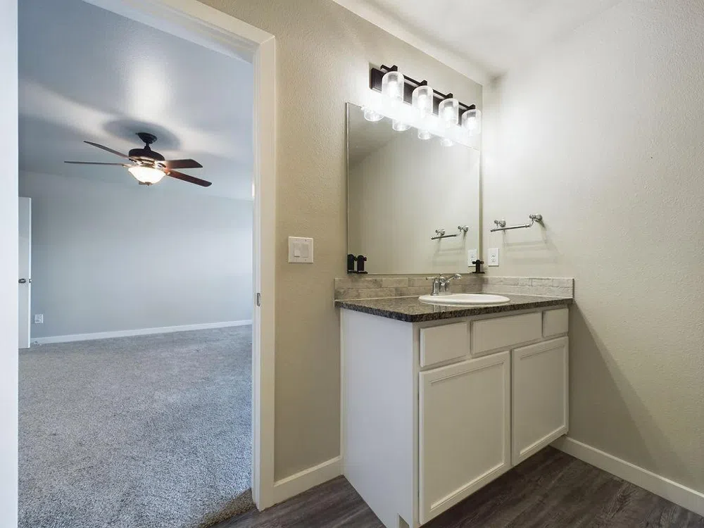3209 Aberdeen Wolfforth, TX 79382