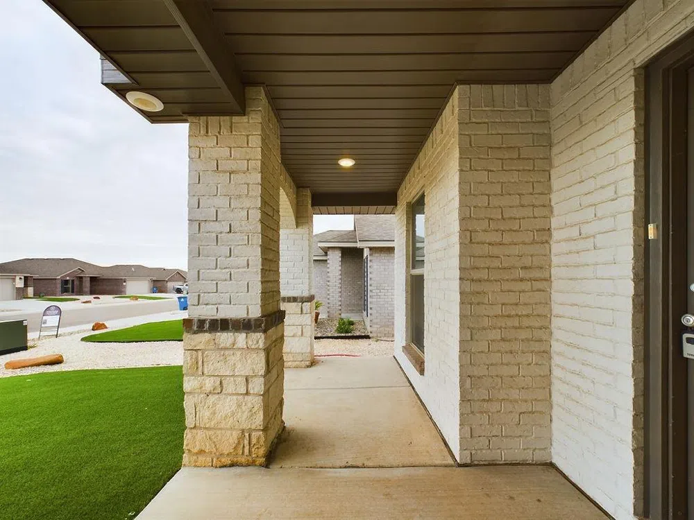 3209 Aberdeen Wolfforth, TX 79382