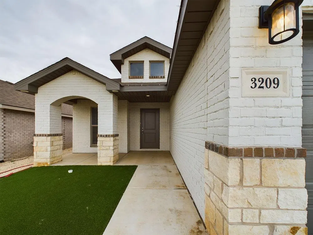 3209 Aberdeen Wolfforth, TX 79382