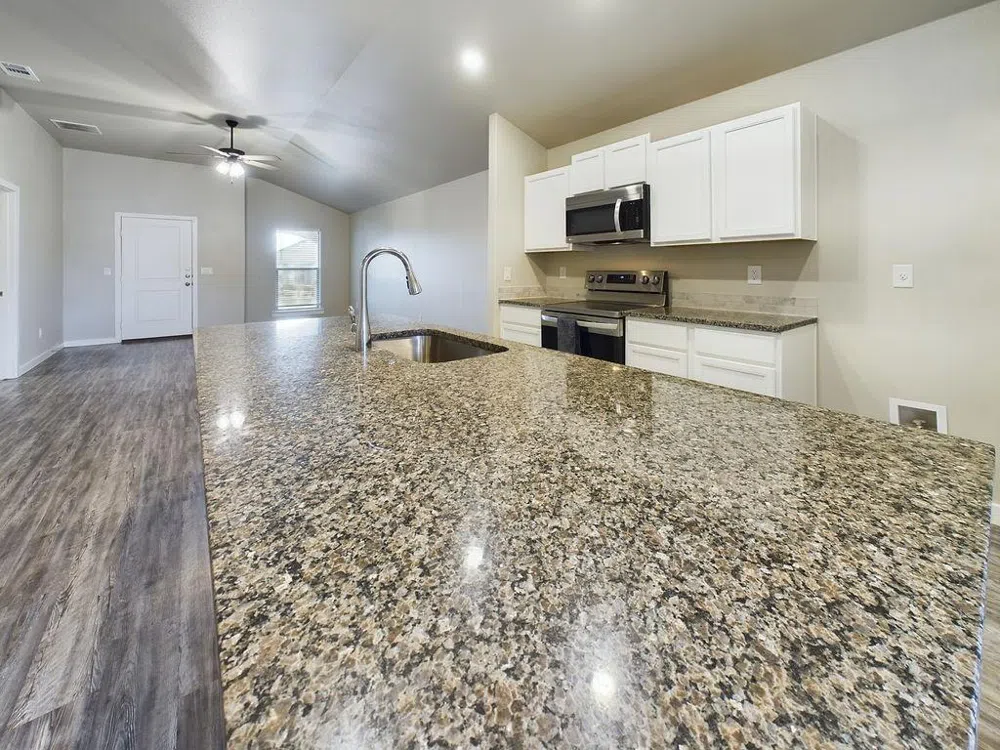 3209 Aberdeen Wolfforth, TX 79382